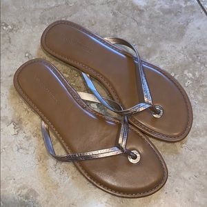 Banana republic leather flip flop